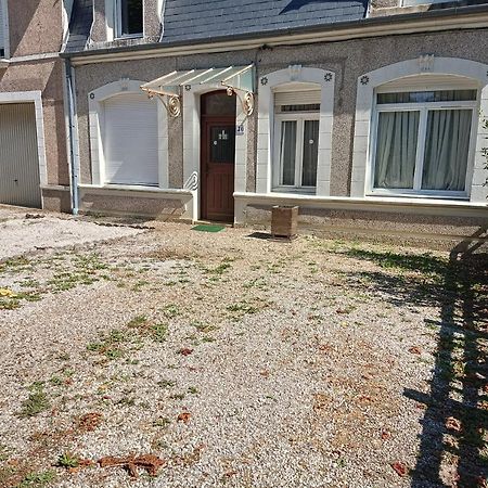 Lit 2 Personnes Grand Bureau Apartment Fruges Exterior photo
